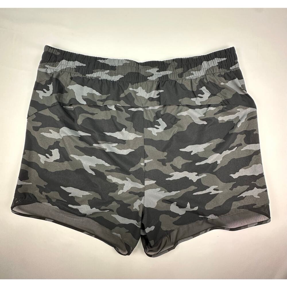 NWOT Athleta 1X Printed Mesh Racer Run Shorts 4” Camo Gray Black - Picture 2 of 9